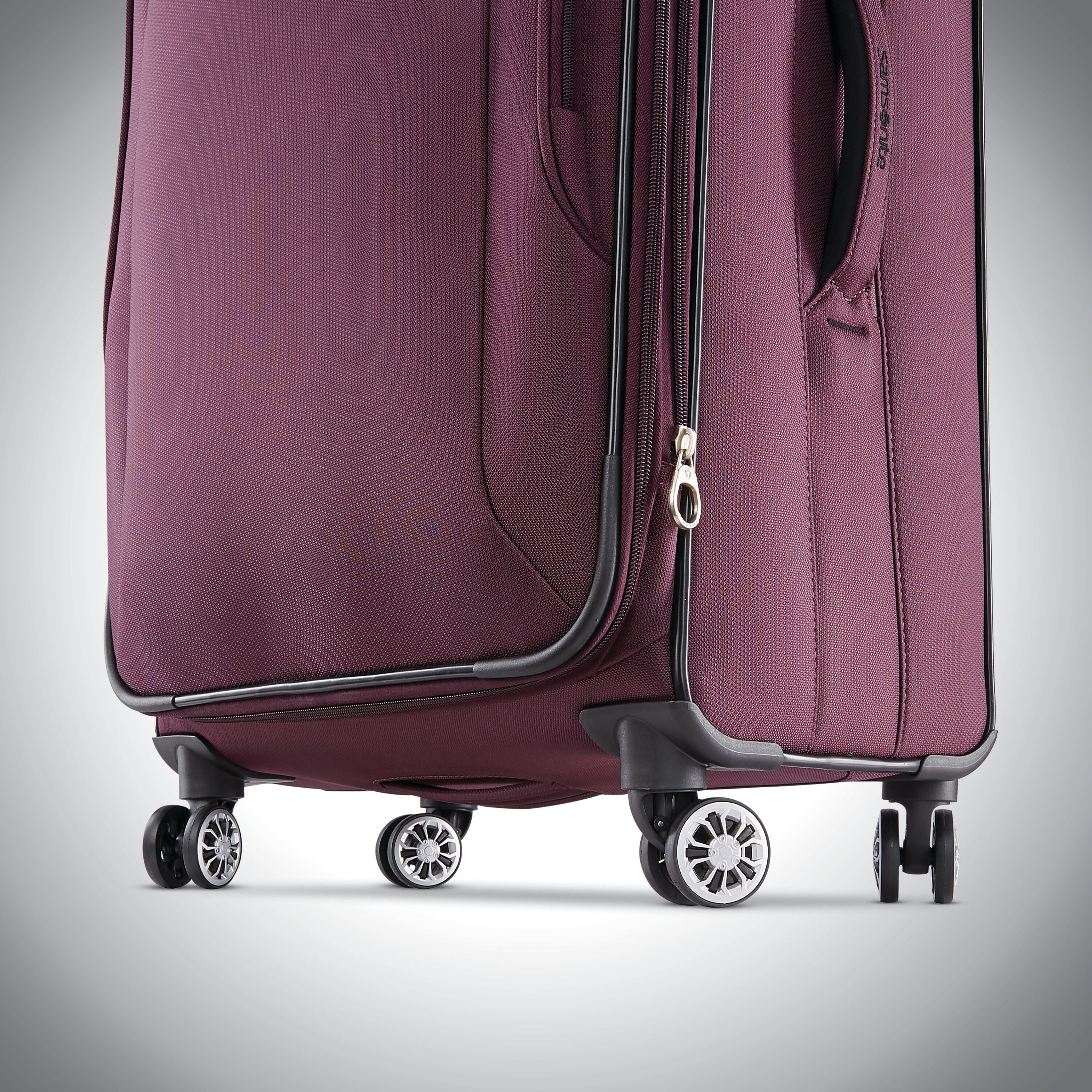 Samsonite plum luggage 2025