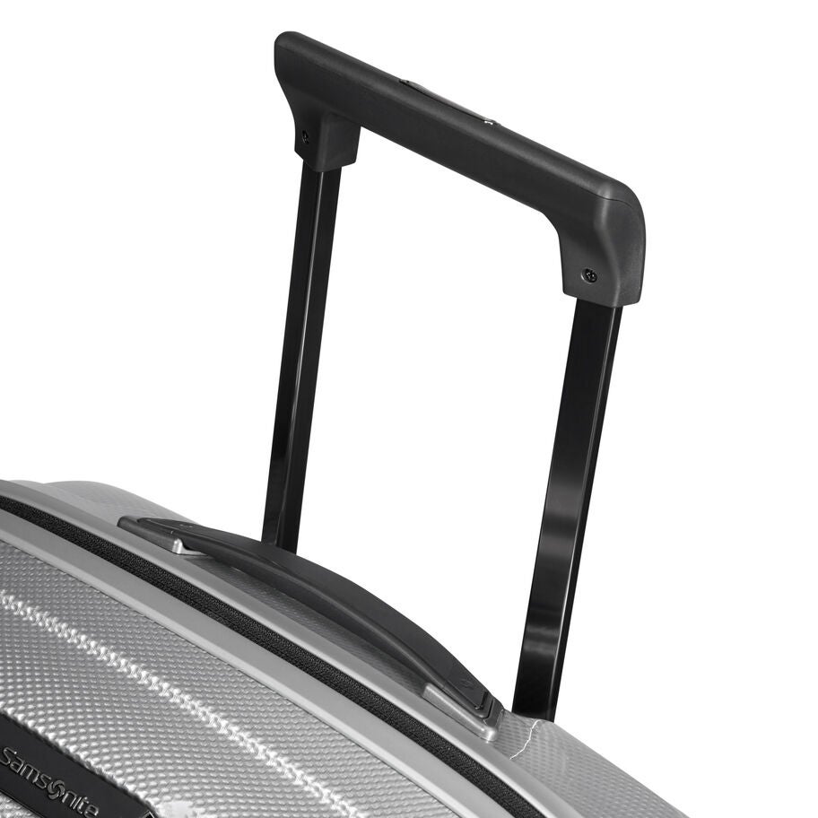 Proxis Global Carry-On Spinner