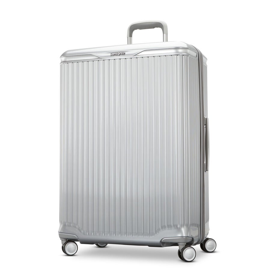 Silhouette 18 Hardside Large Spinner in the color Metallic Silver. image number 0