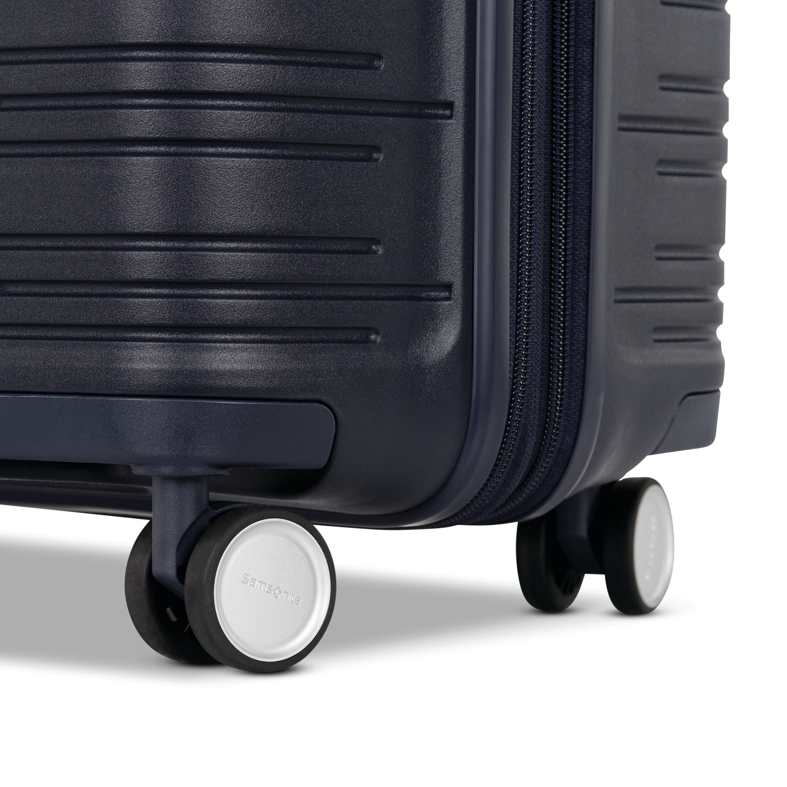 Elevation Plus Carry On Spinner Hardside Samsonite
