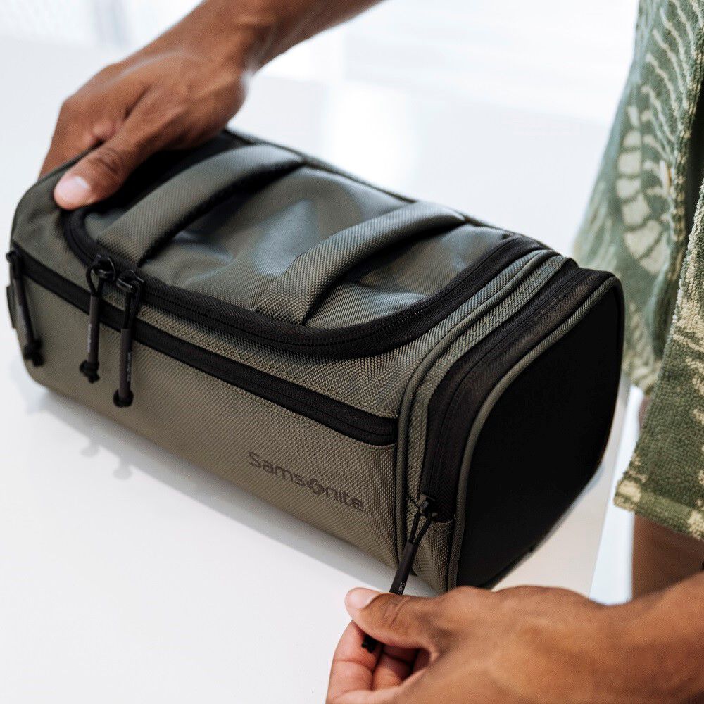 James Lock & Co.Hatters voyager XL 2個セット Detour Toiletry Kit | Travel Kit Accessory | Samsonite