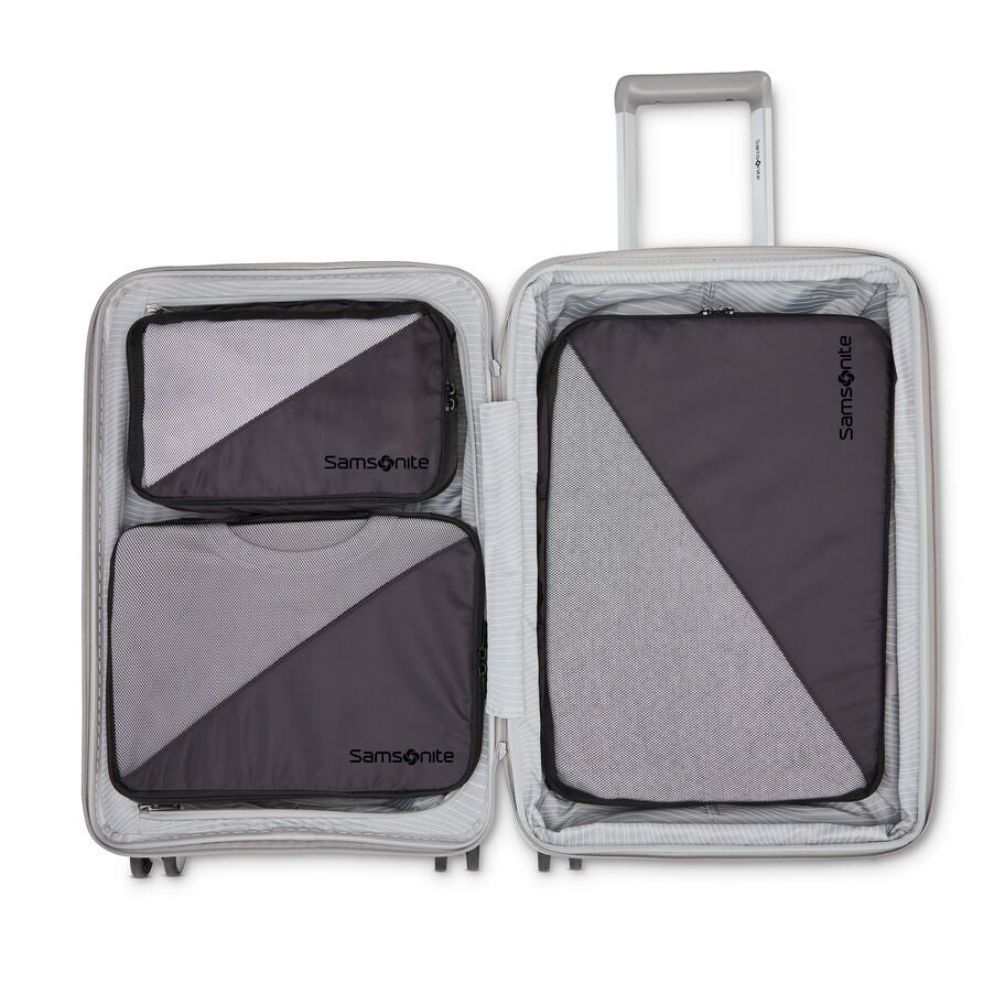3 Piece Compression Packing Cubes in the color Black. image number 1