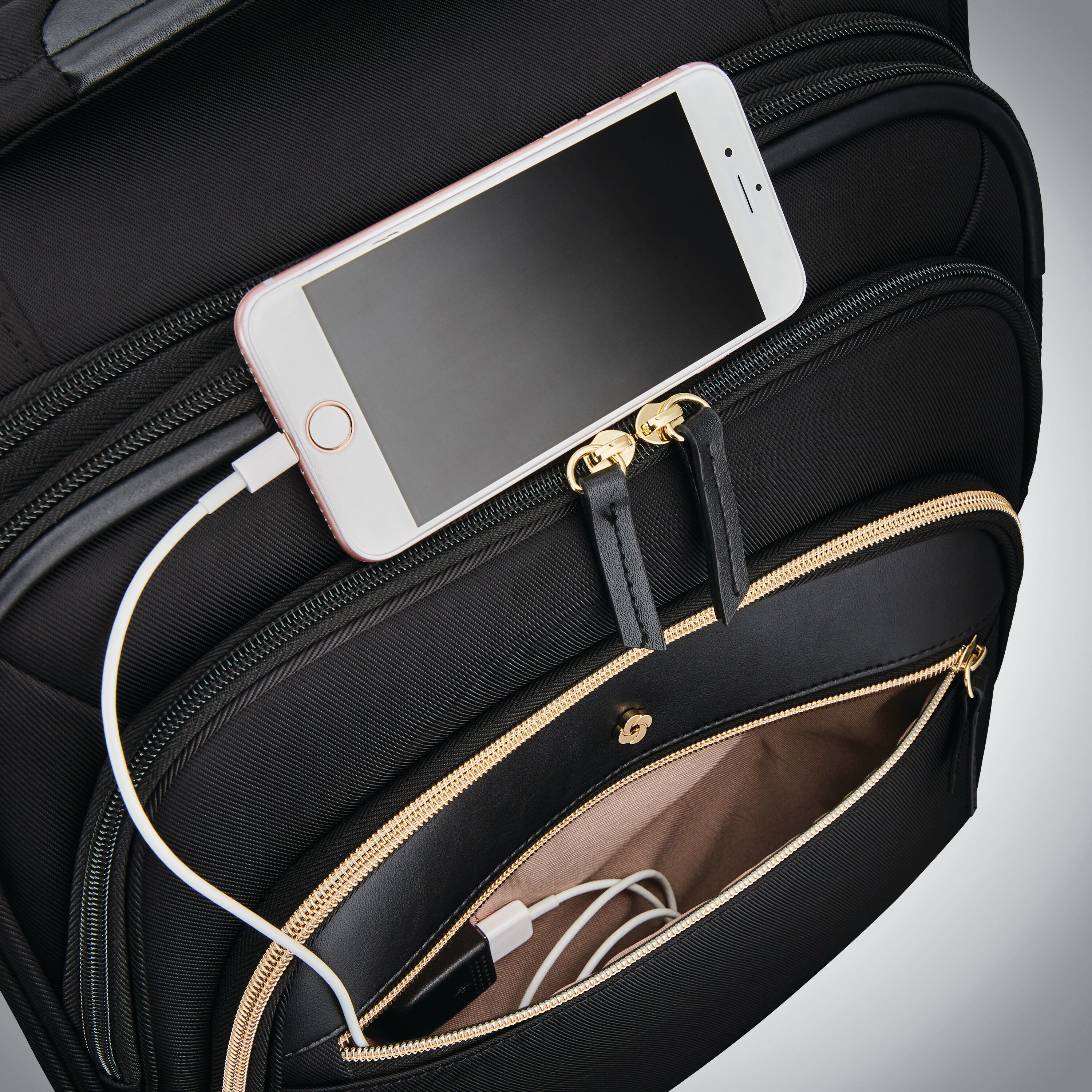 Mobile Solution Carry On Expandable Spinner