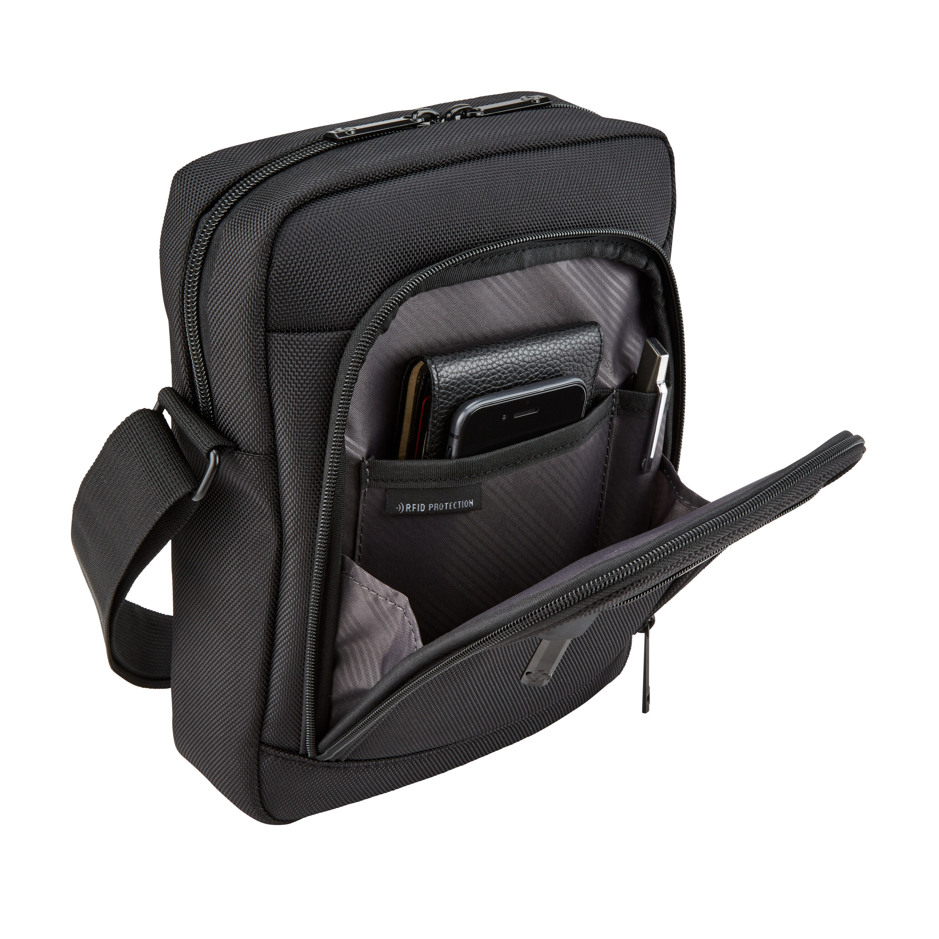 Samsonite Laptop Bags  Buy Samsonite Vigon Ii Laptop Backpack Inblack  Online  Nykaa Fashion