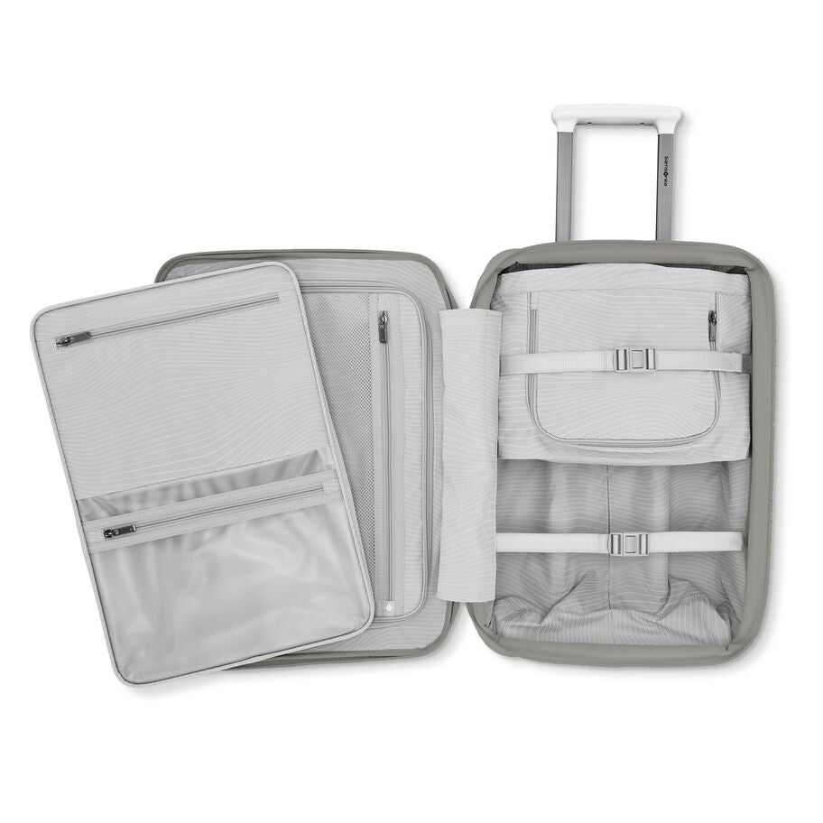 Venue X Carry-On Spinner in the color Cloud White. image number 1