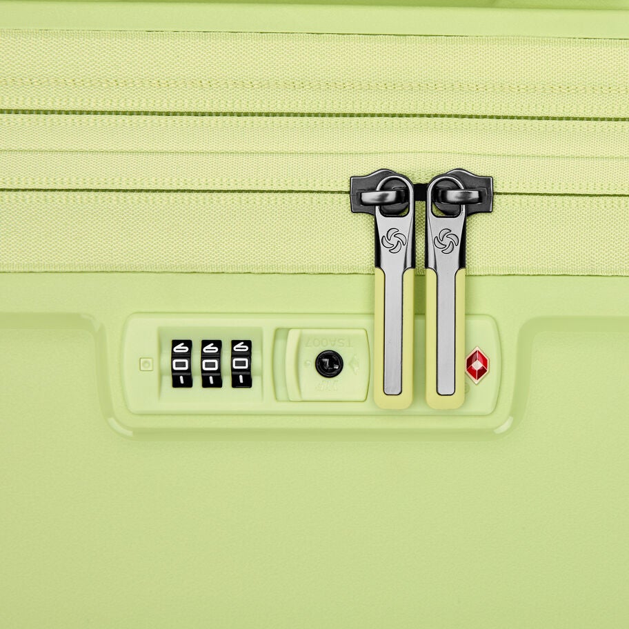 Venue X 2 Piece Set (CO/L) in the color Frozen Matcha. image number 6