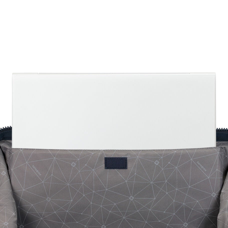 Better Than Basic Weekender in the color Midnight Blue. image number 3