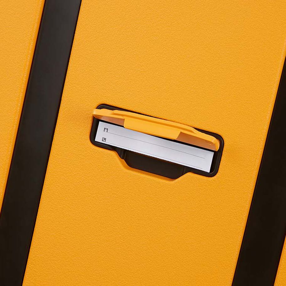 Essens Carry-On Spinner in the color Radiant Yellow. image number 8
