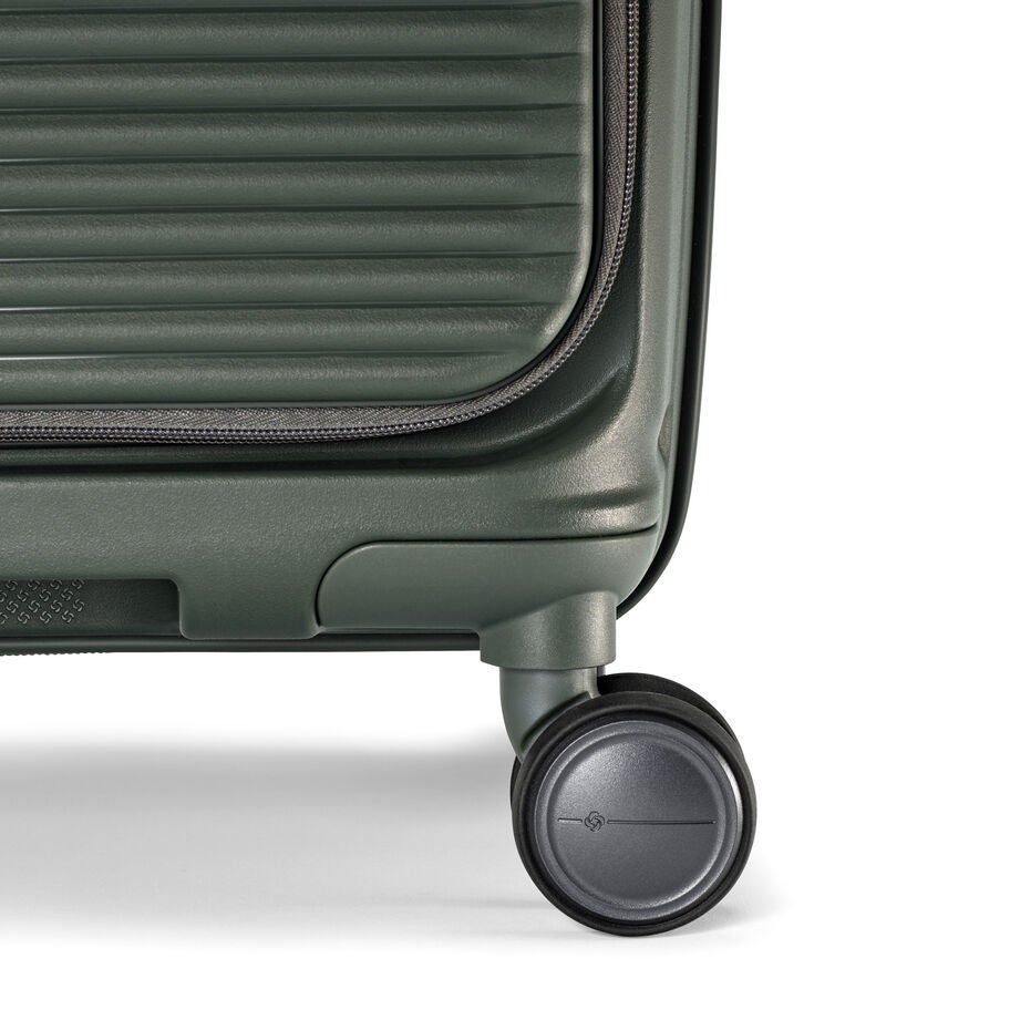 Paralux Large Spinner in the color Olive. image number 8