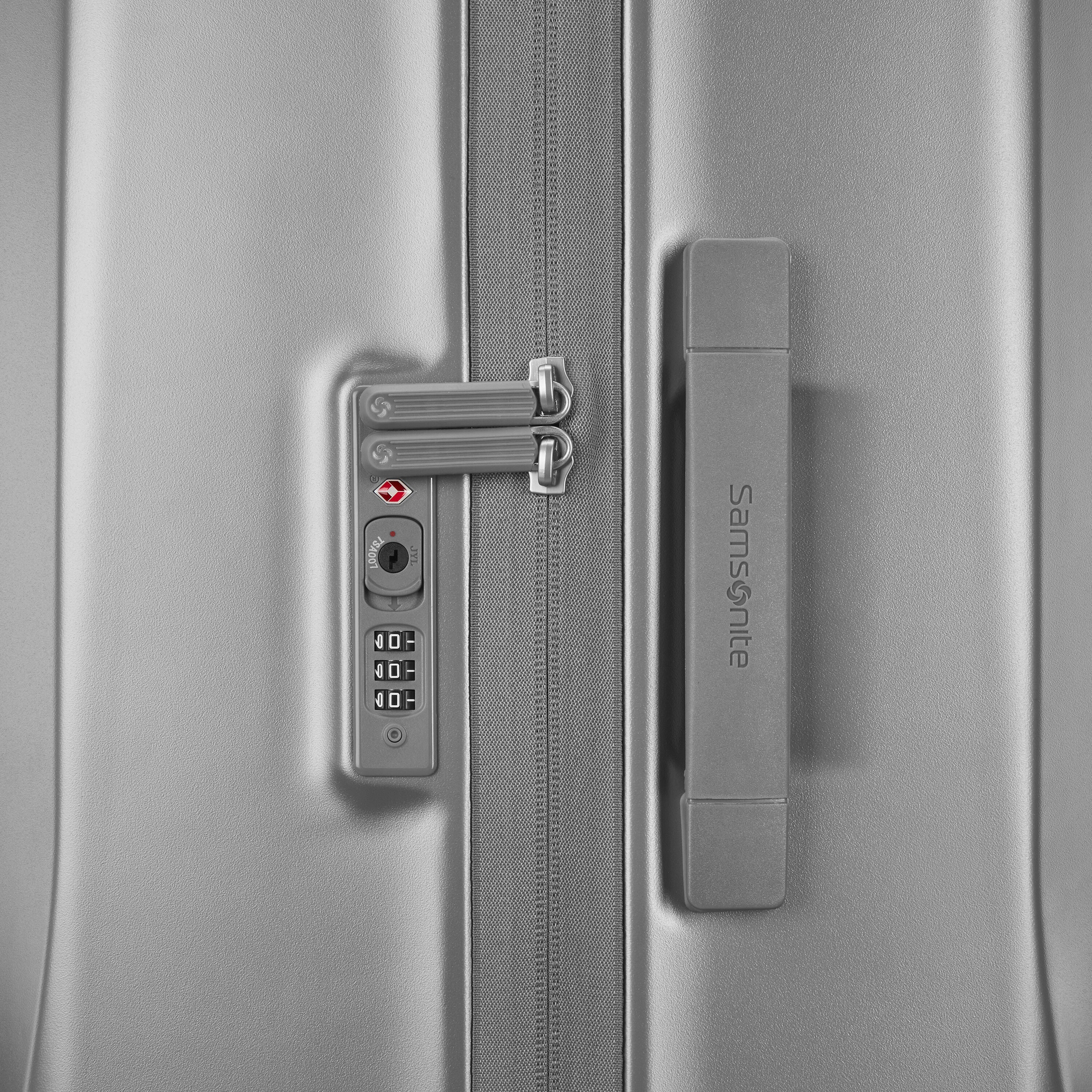 UpLIFT Hardside Large Spinner | Checked | Samsonite