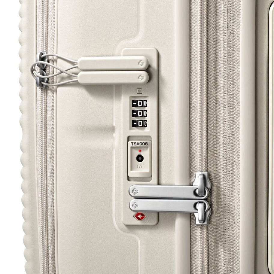 Paralux Carry-On Spinner in the color Stone Grey. image number 6