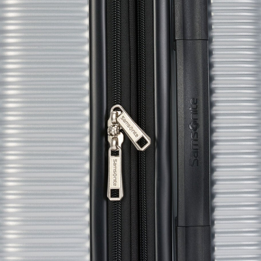 Valor X 3 Piece Set in the color Blade Silver. image number 5