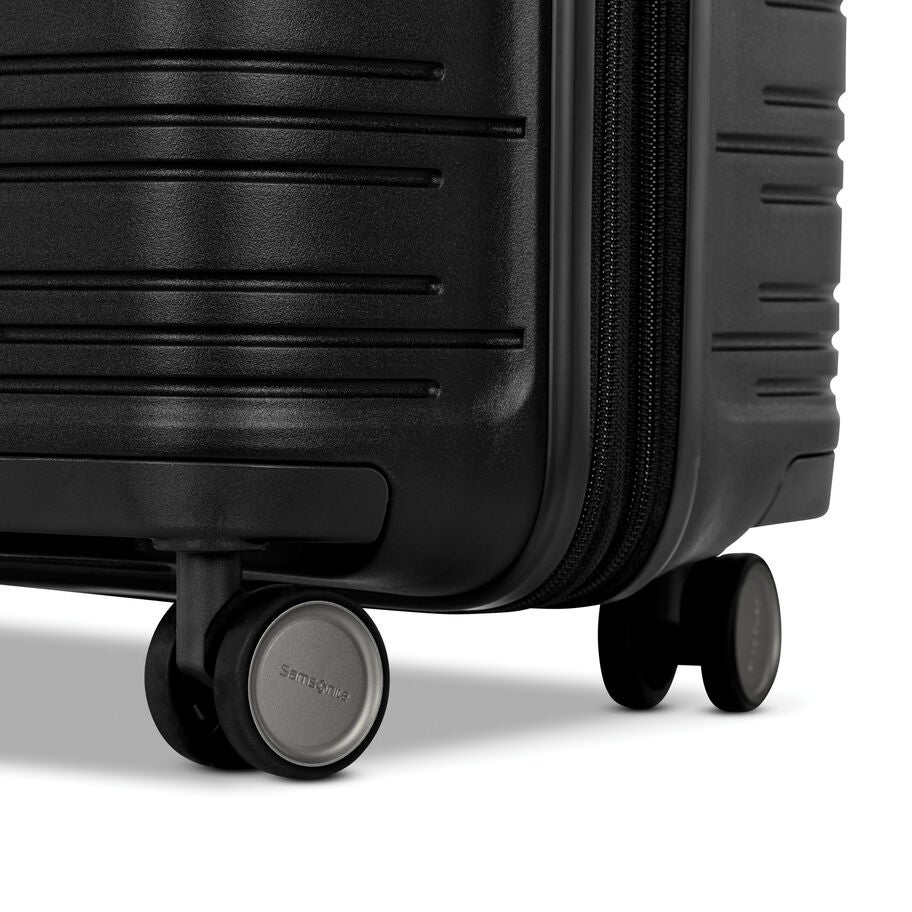 Elevation&trade; Plus Hardside Carry-On in the color Triple Black. image number 6