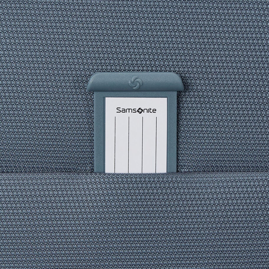 UpLIFT Softside Large Spinner in the color Black. image number 4