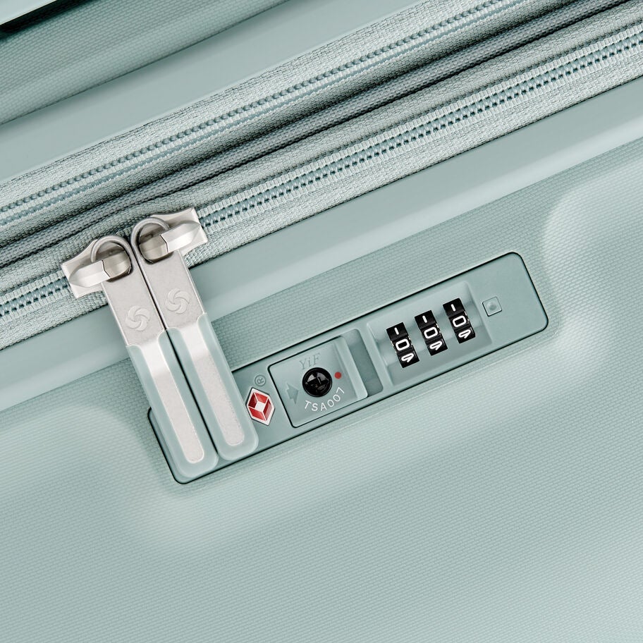 Elevation&trade; Plus Hardside Carry-On in the color Cypress Green. image number 4