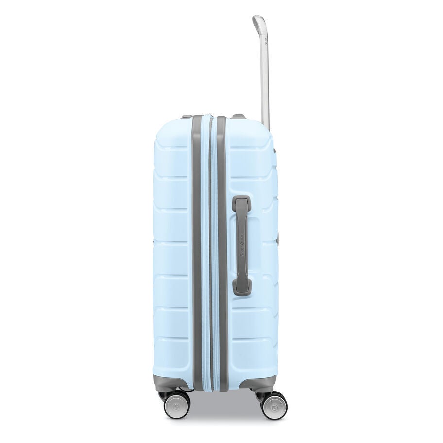 Freeform Carry-On Spinner in the color Sky Blue. image number 6