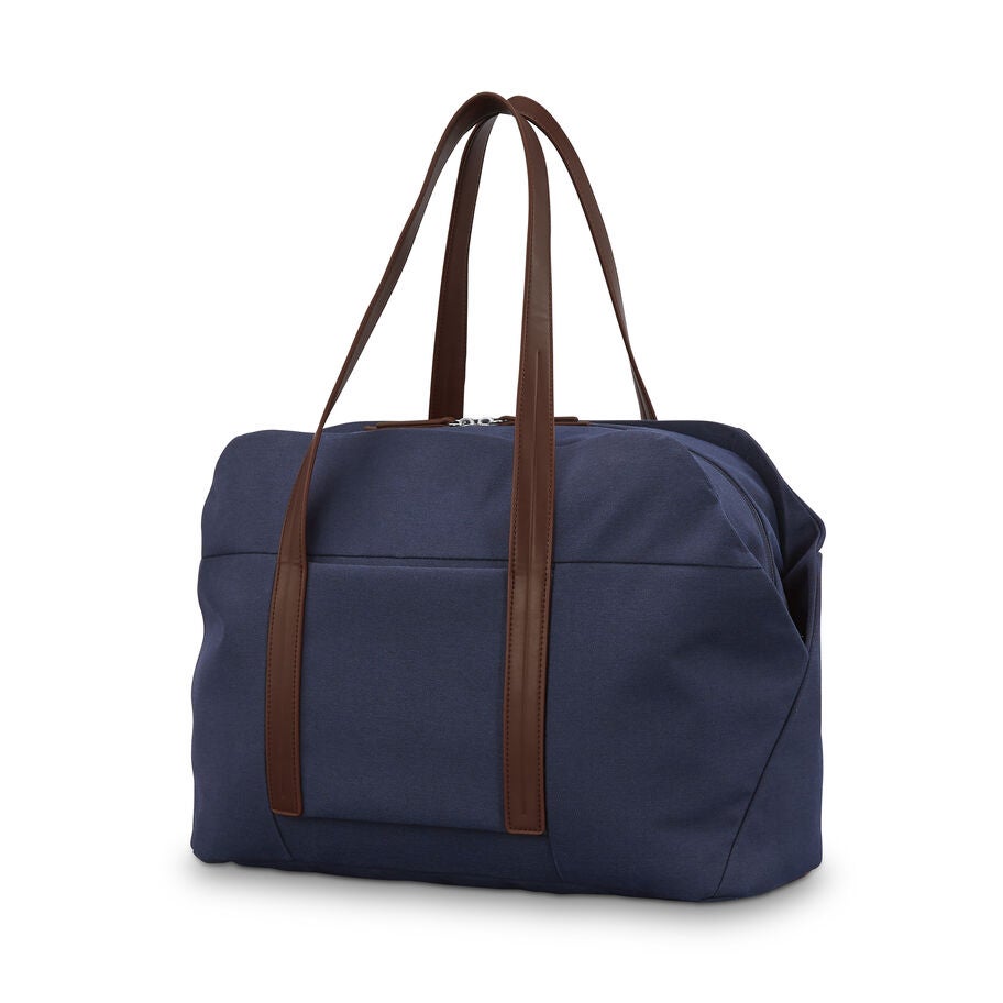 Virtuosa Weekender in the color Navy. image number 9