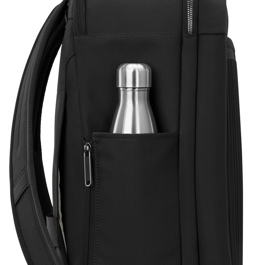 Silhouette 18 Travel Backpack in the color Deep Navy. image number 4
