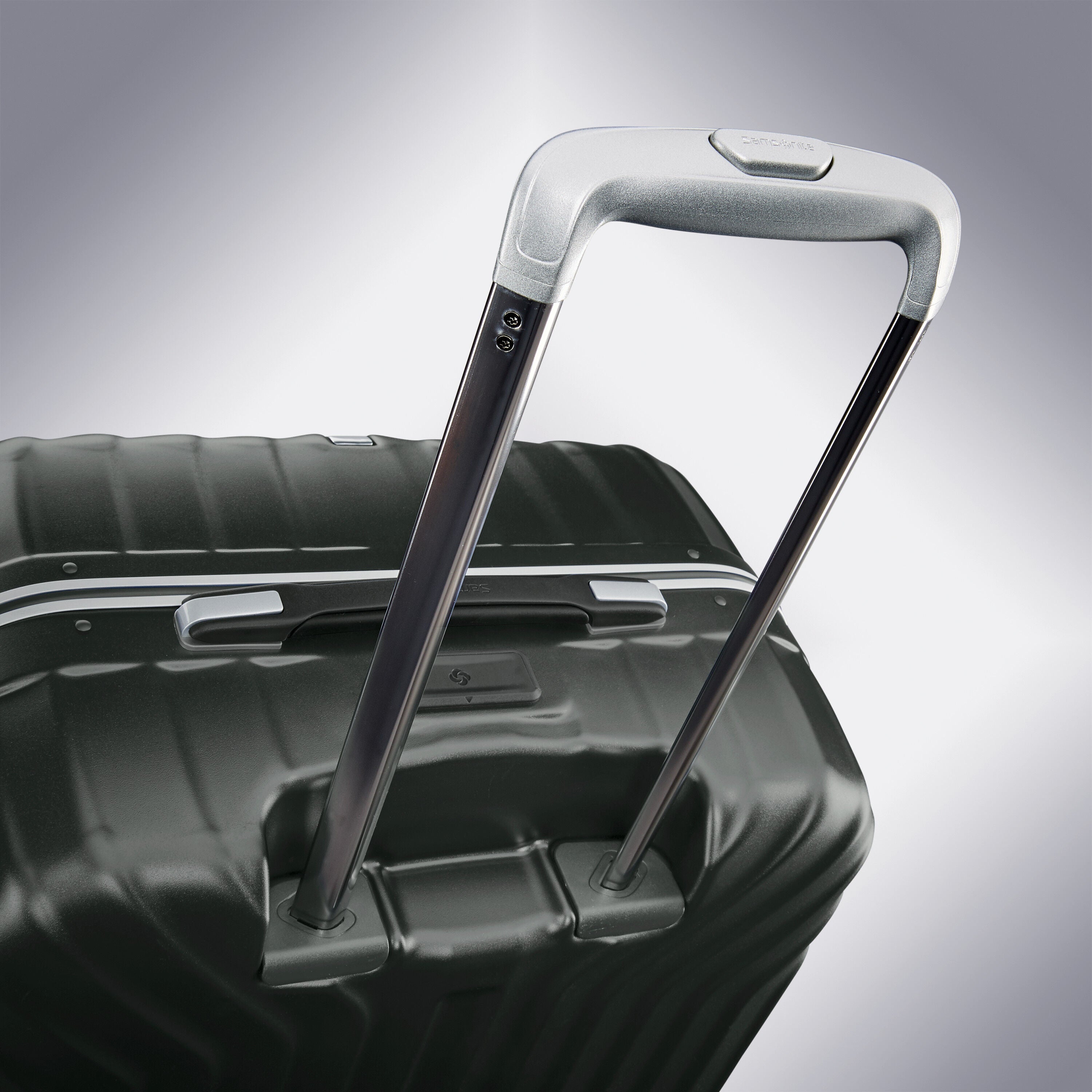 TruFrame CarryOn Spinner Zipperless Luggage Samsonite