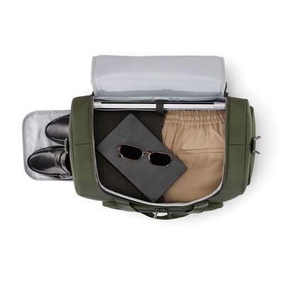 Nuroad DLX Duffel in the color Olive.