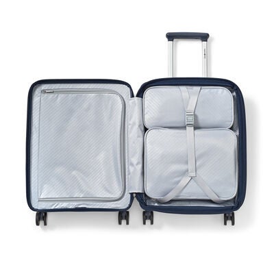 Paralux Carry-On Spinner in the color Midnight Navy.