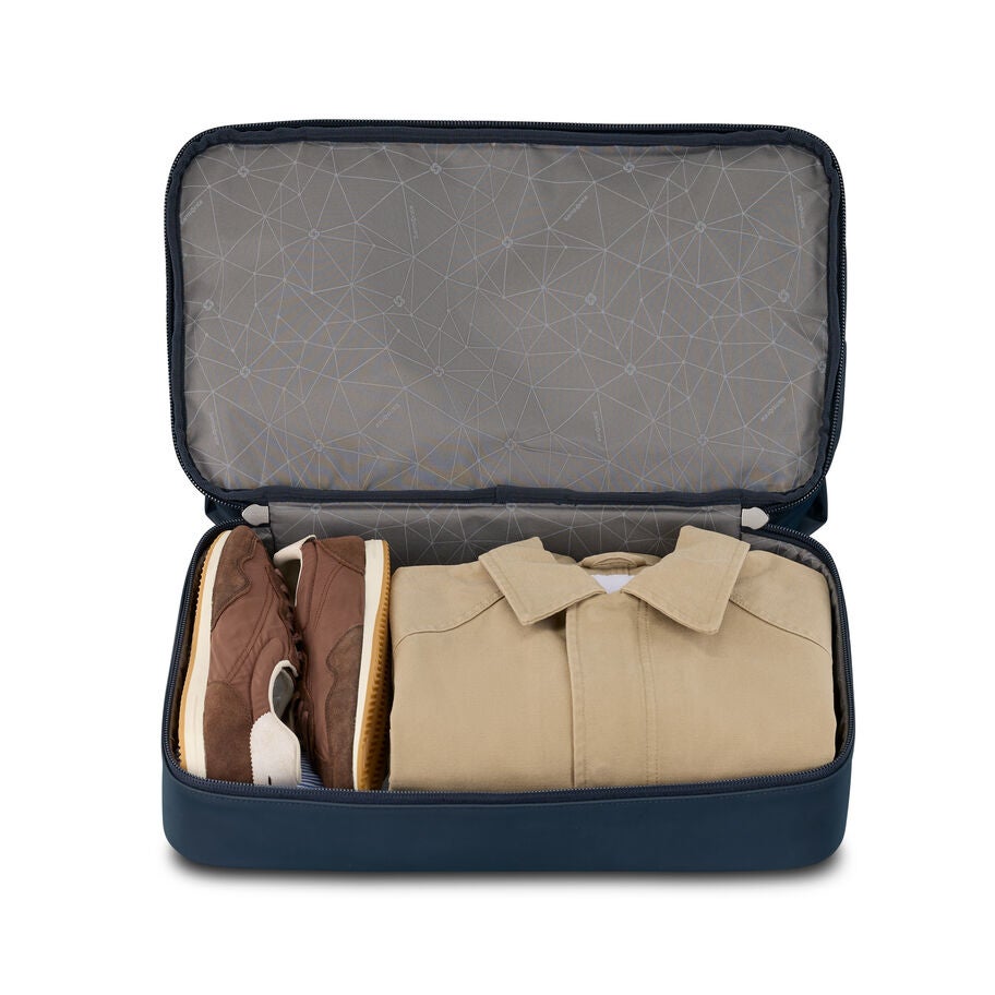Better Than Basic Weekender in the color Midnight Blue. image number 2