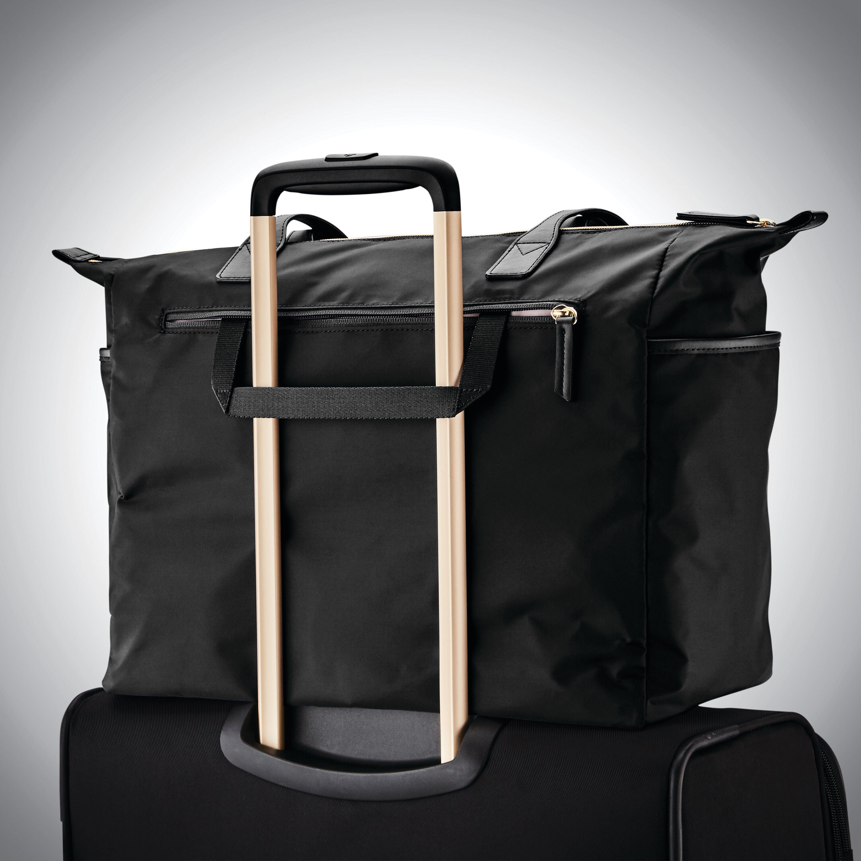 Samsonite bag clearance with trolley sleeve