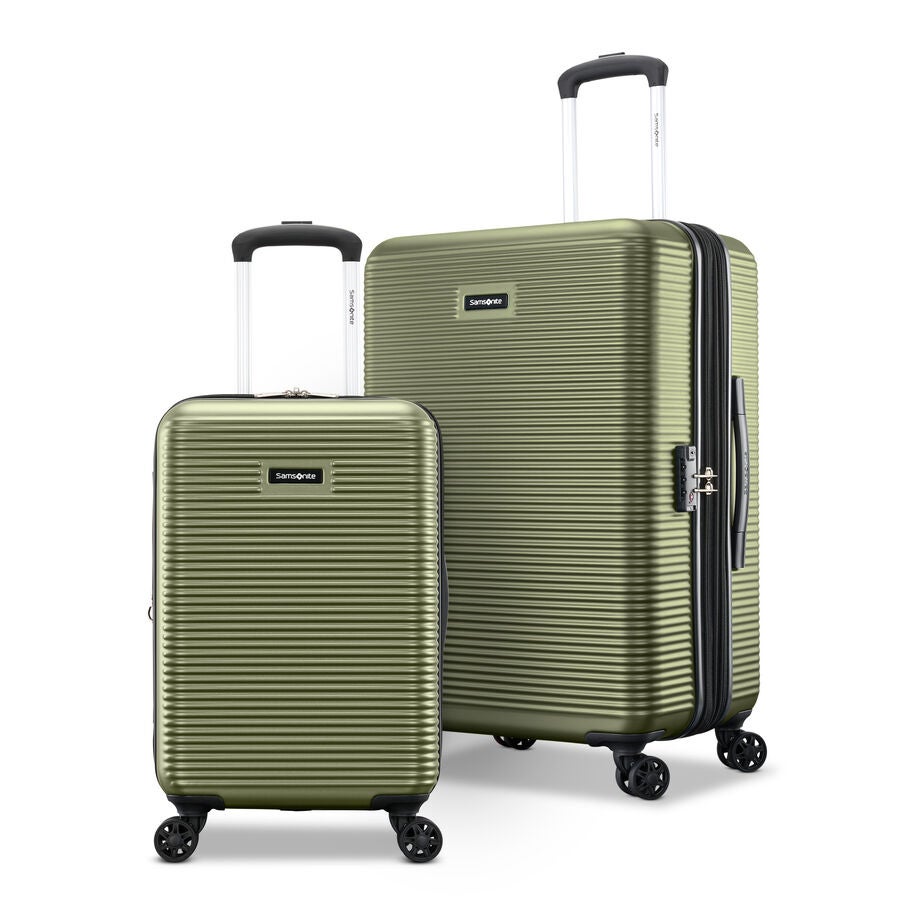Valor X 2 Piece Set (CO/M) in the color Olive Green. image number 0