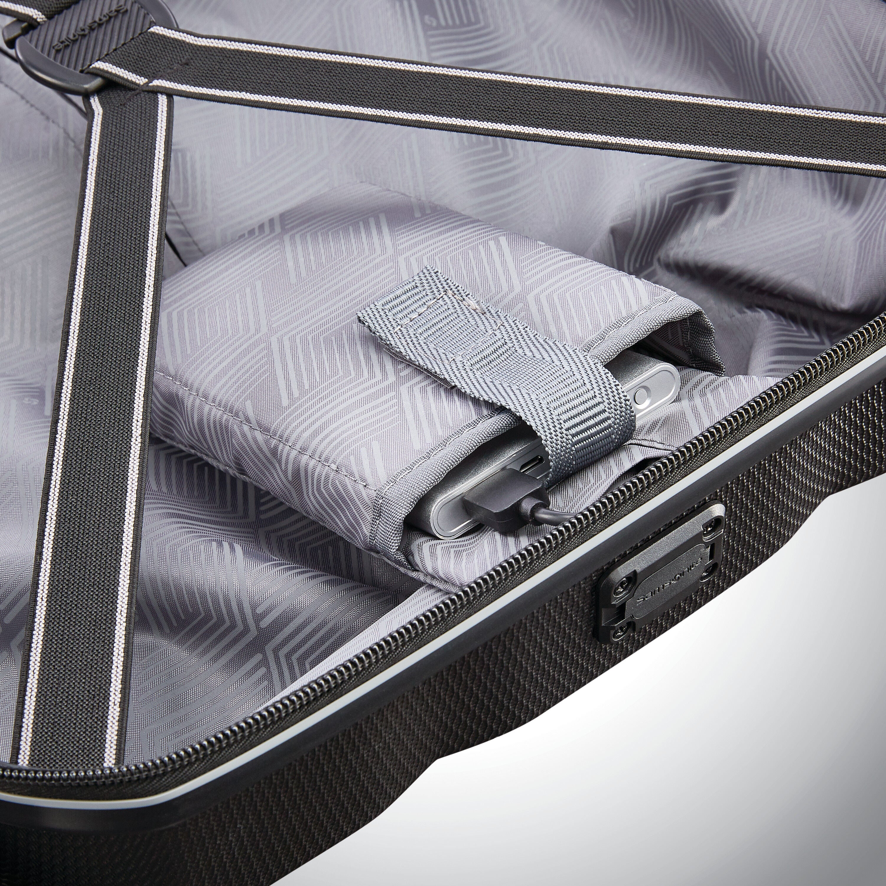 Samsonite pivot 2 3 piece set deals