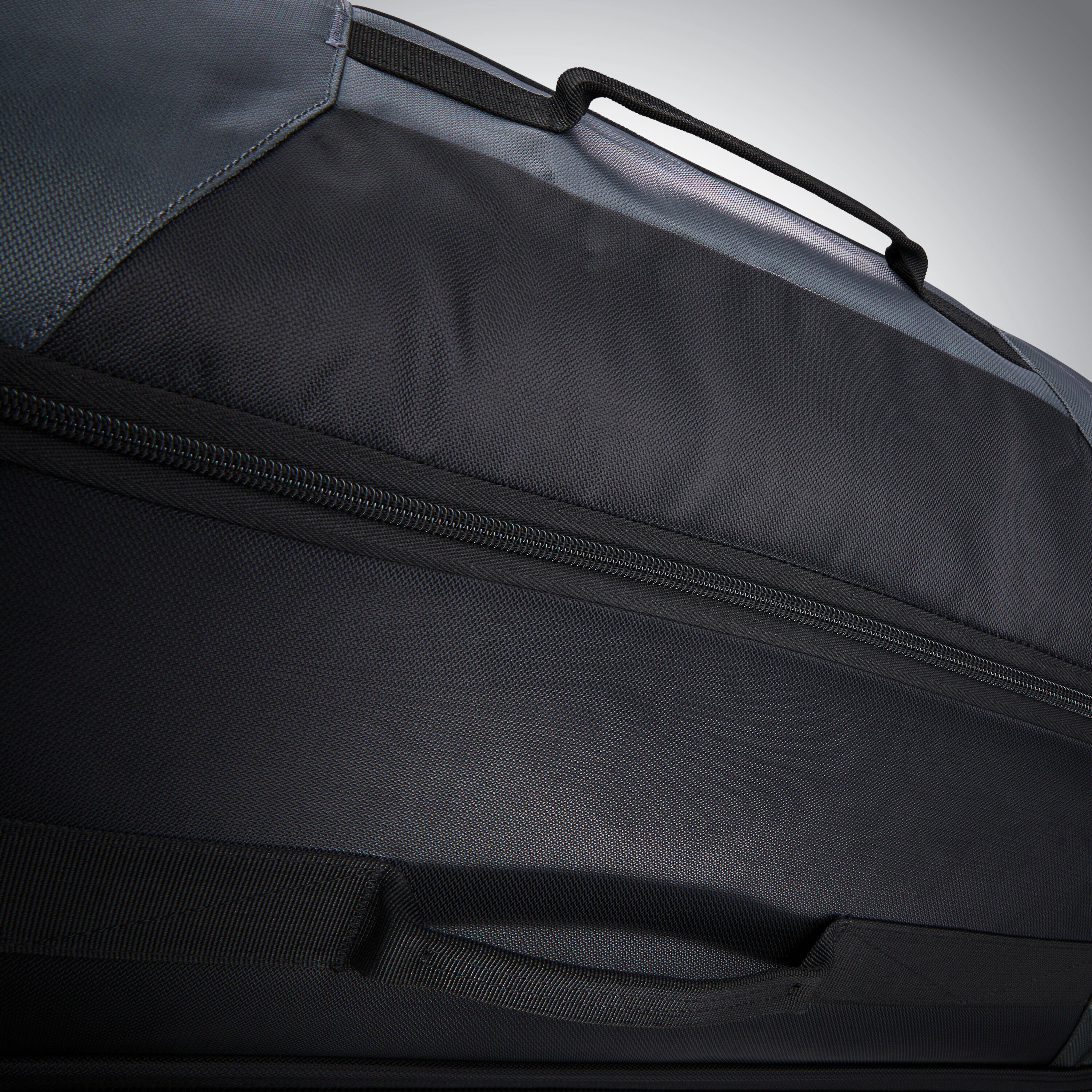 Samsonite 28 clearance wheeled duffel