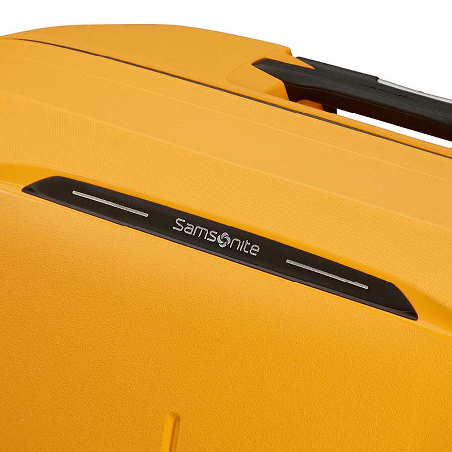 Essens Large Spinner in the color Radiant Yellow. image number 10