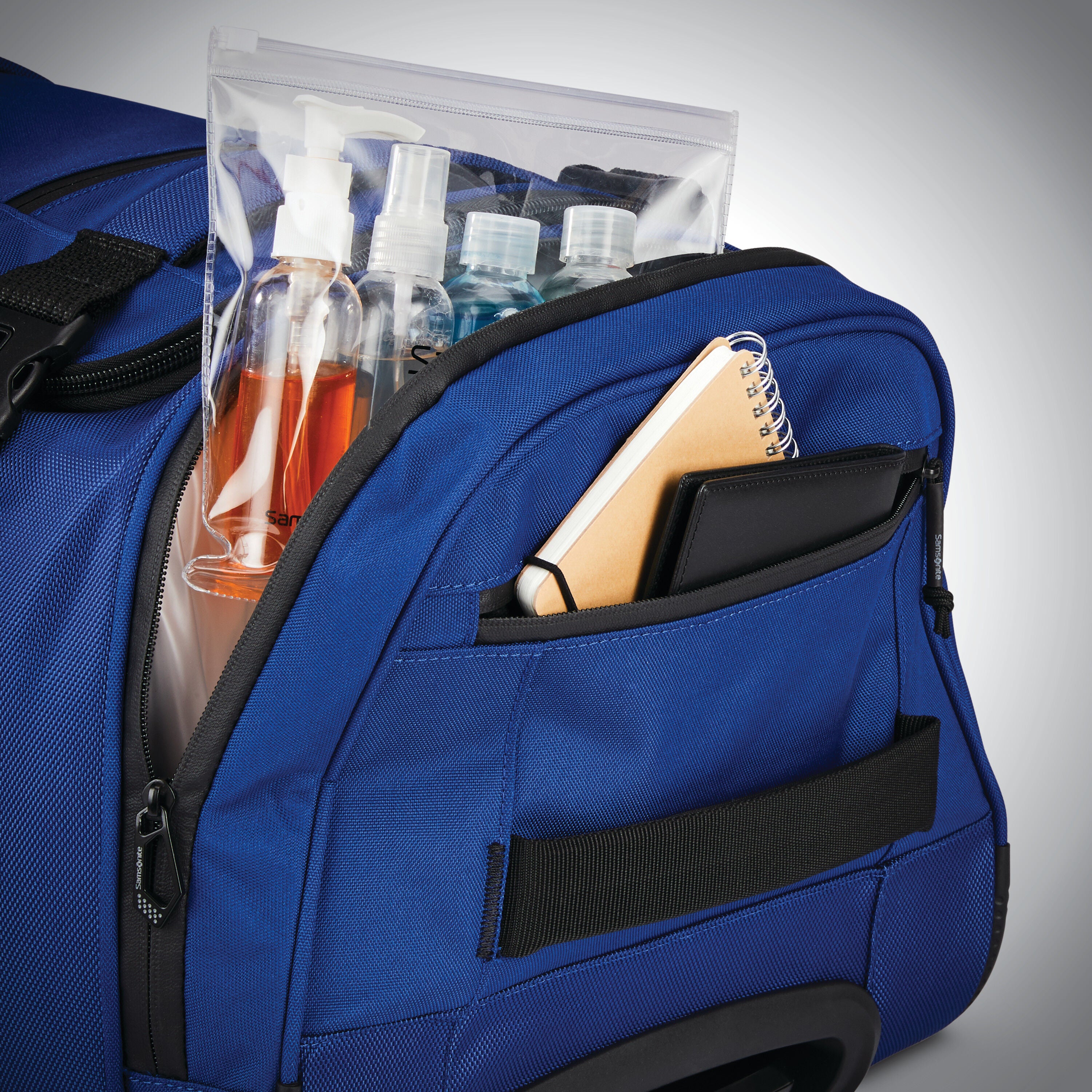 Samsonite detour wheeled duffel deals