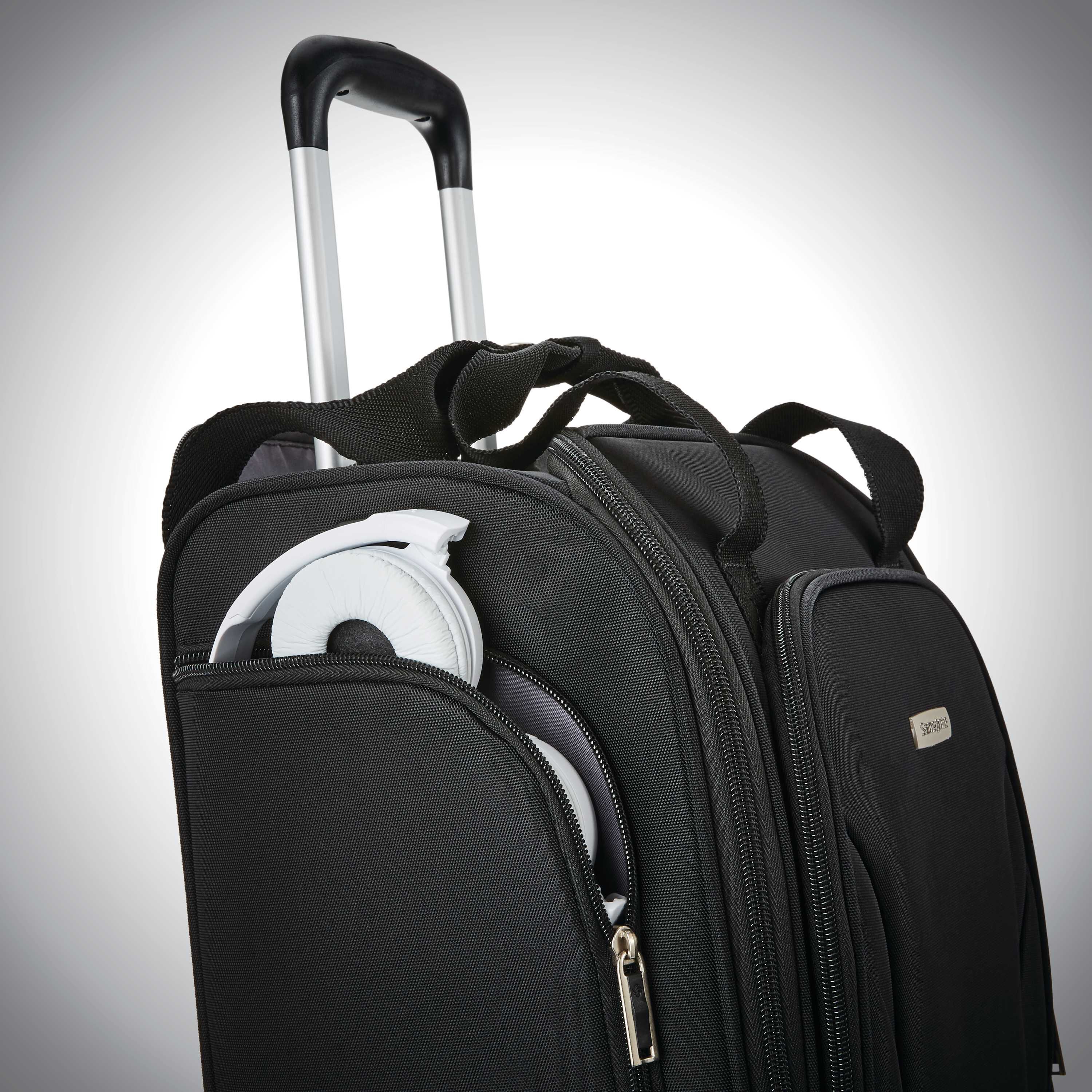 Spinner Underseater with USB Port CarryOn Underseater Luggage
