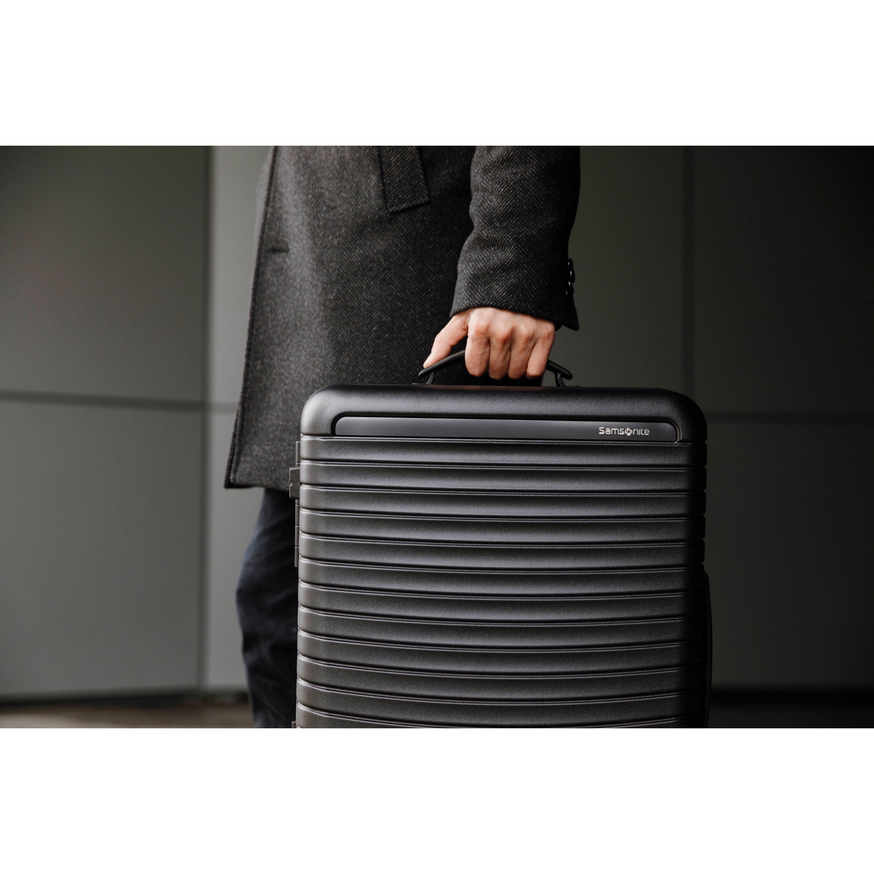 Samsonite top framelock spinner