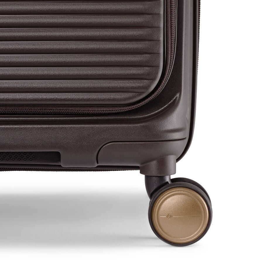 Paralux Carry-On Spinner in the color Coffee Bean. image number 10