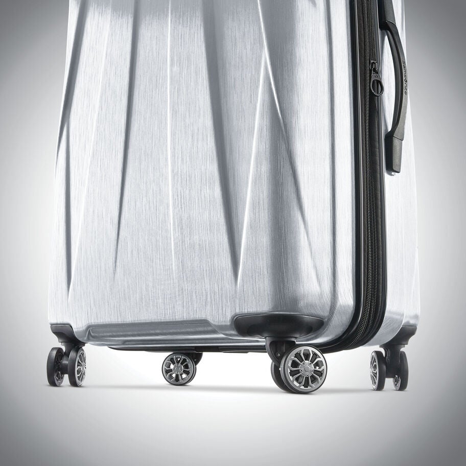 Dignitary 2 3 Piece Set in the color Silver. image number 6
