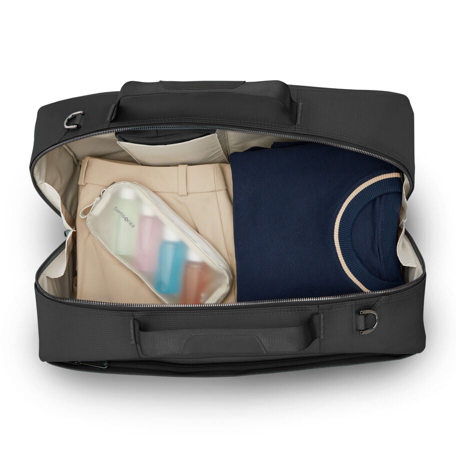 Silhouette 18 Travel Duffel in the color Black. image number 1
