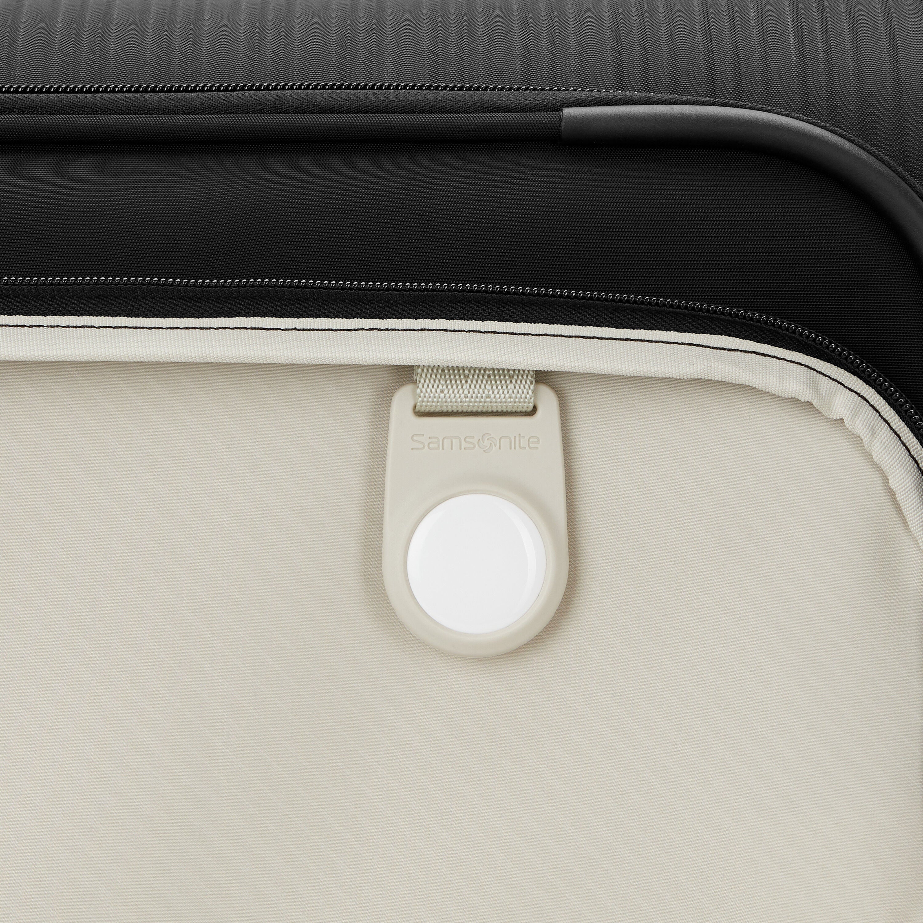 Silhouette 18 Garment Bag Spinner| Luggage | Samsonite