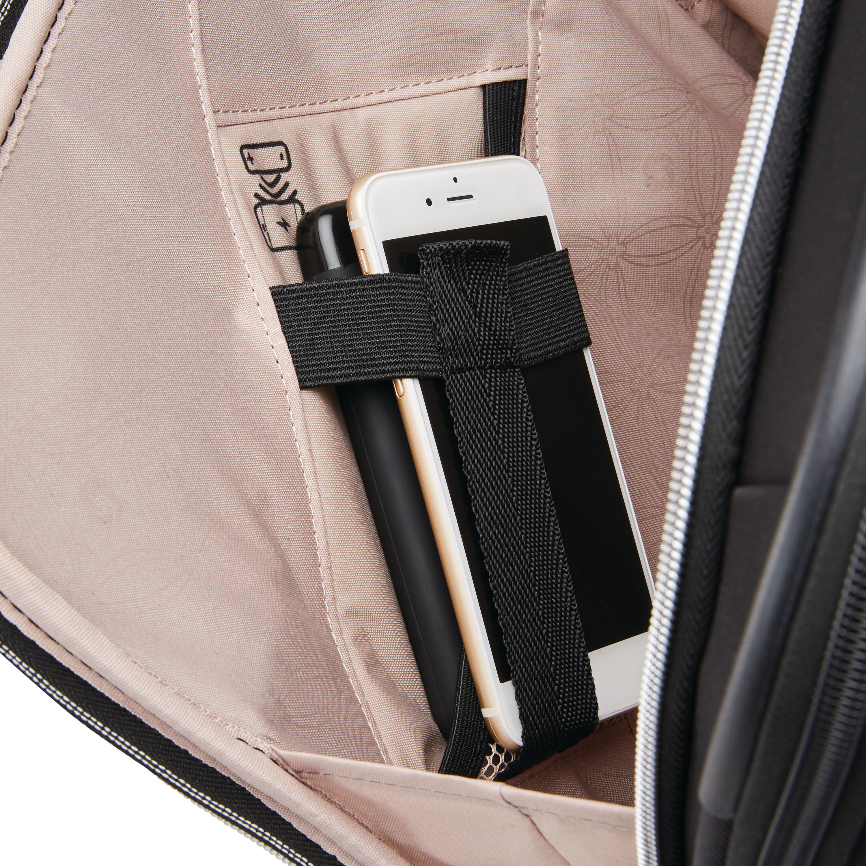 Buy Mobile Solution Everyday Carry On Spinner for USD 149.99