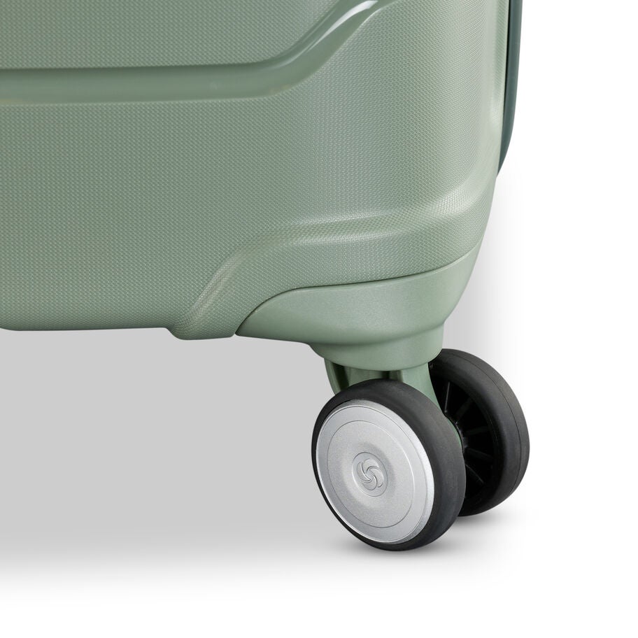 Freeform Medium Spinner in the color Ecru Olive. image number 6