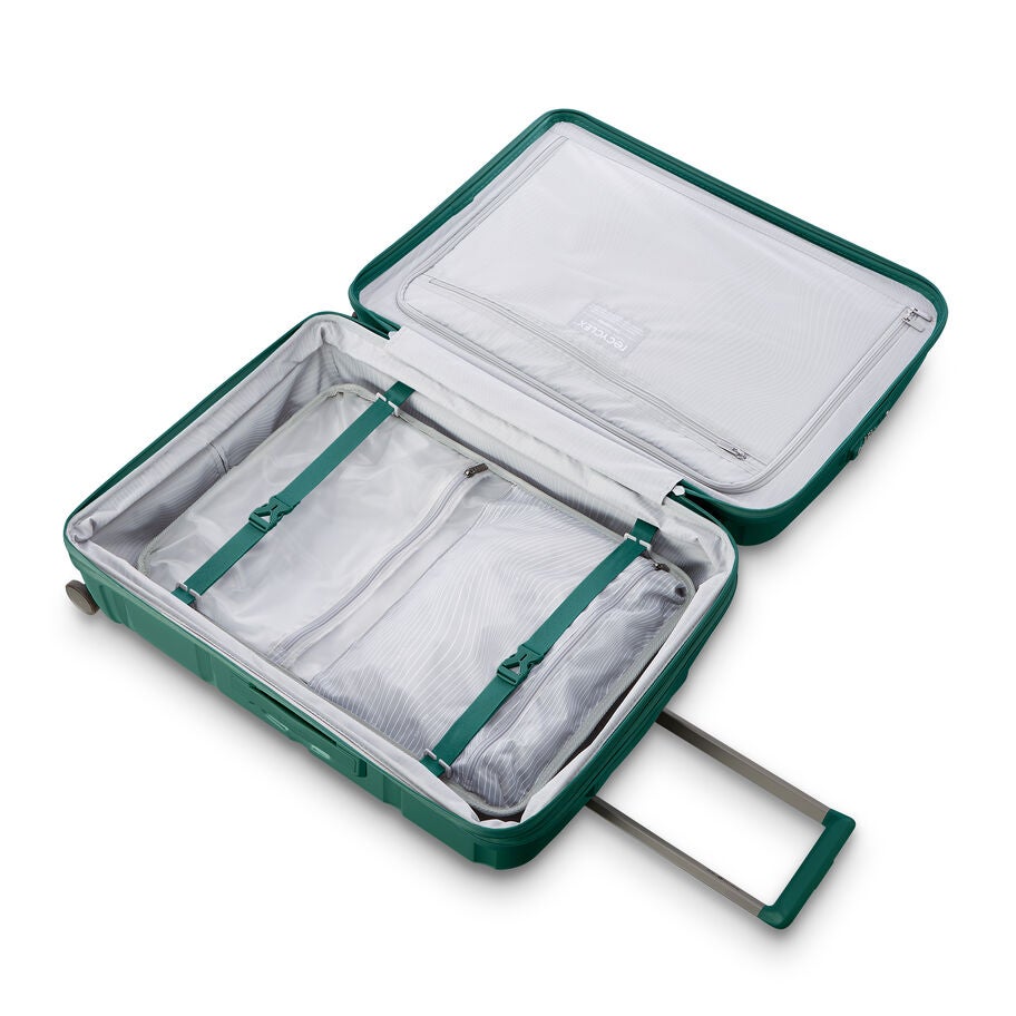 Outline Pro Medium Spinner in the color Emerald Green. image number 1
