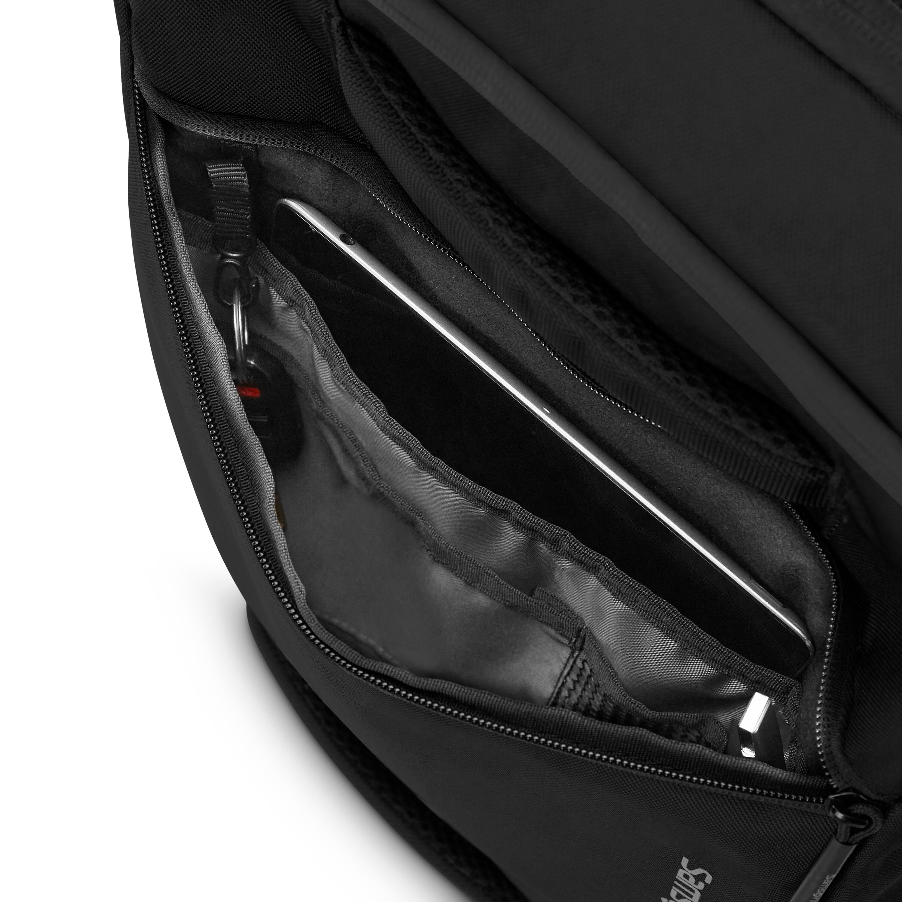 Detour convertible wheeled hybrid backpack samsonite