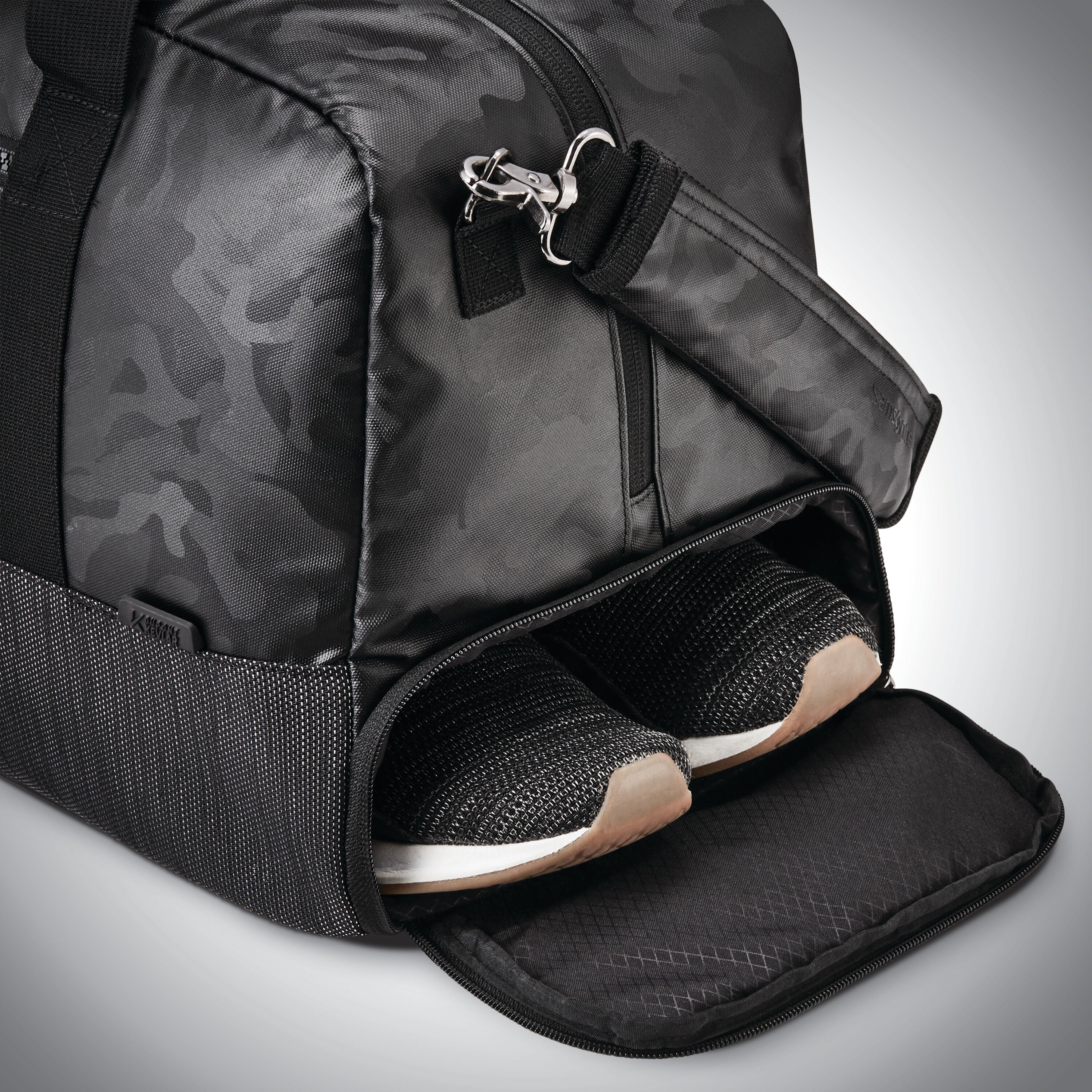 Samsonite memphis sale duffle