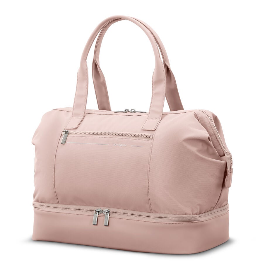 Better Than Basic Weekender in the color Light Pink. image number 0