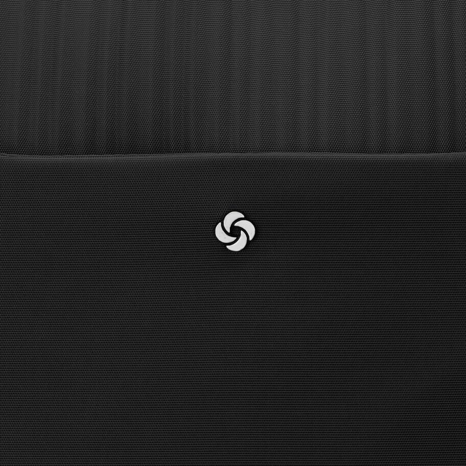 Silhouette 18 Women's Tote in the color Black. image number 3