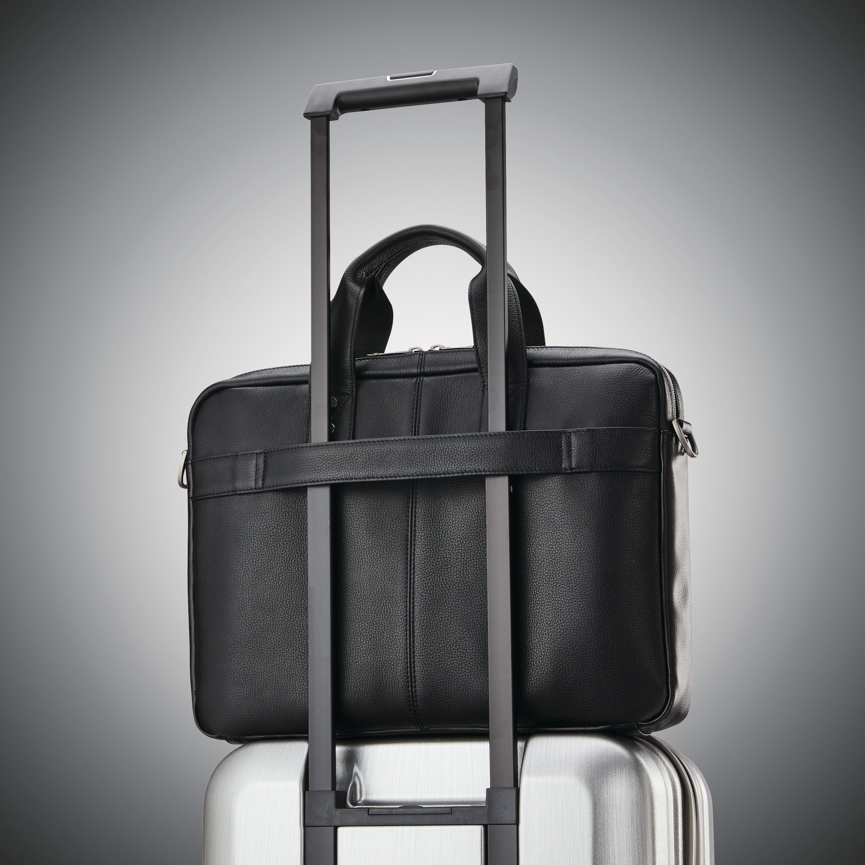 Samsonite Wallet Travel Bag Leather, passport hand bag, zipper, leather png  | PNGEgg