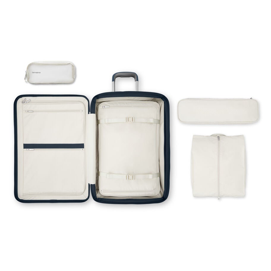 Silhouette 18 Hardside Carry-On Spinner in the color Deep Navy. image number 1