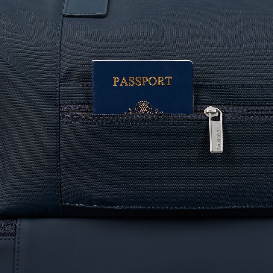 Better Than Basic Mini Weekender in the color MIDNIGHT BLUE. image number 4