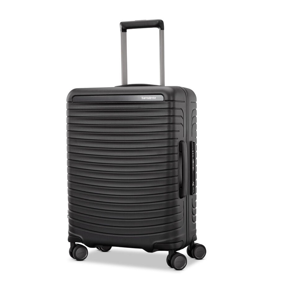 Framelock Max Carry-On Spinner in the color Asphalt Black. image number 0