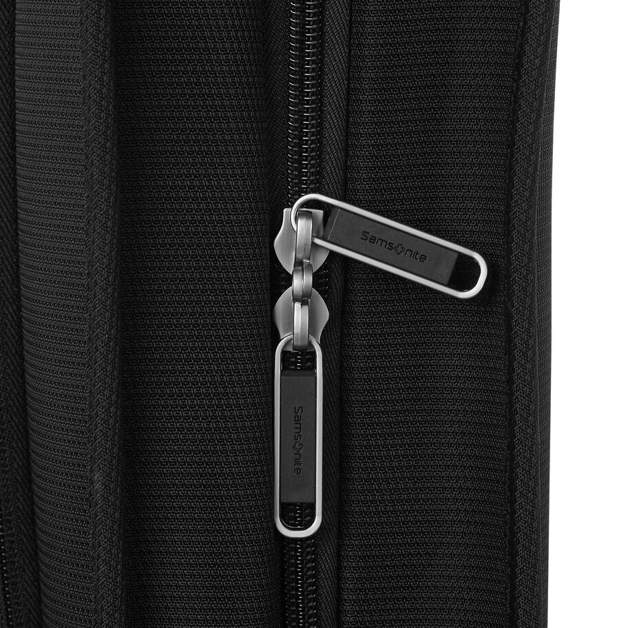 UpLIFT Bifold Garment Bag in the color Black. image number 4